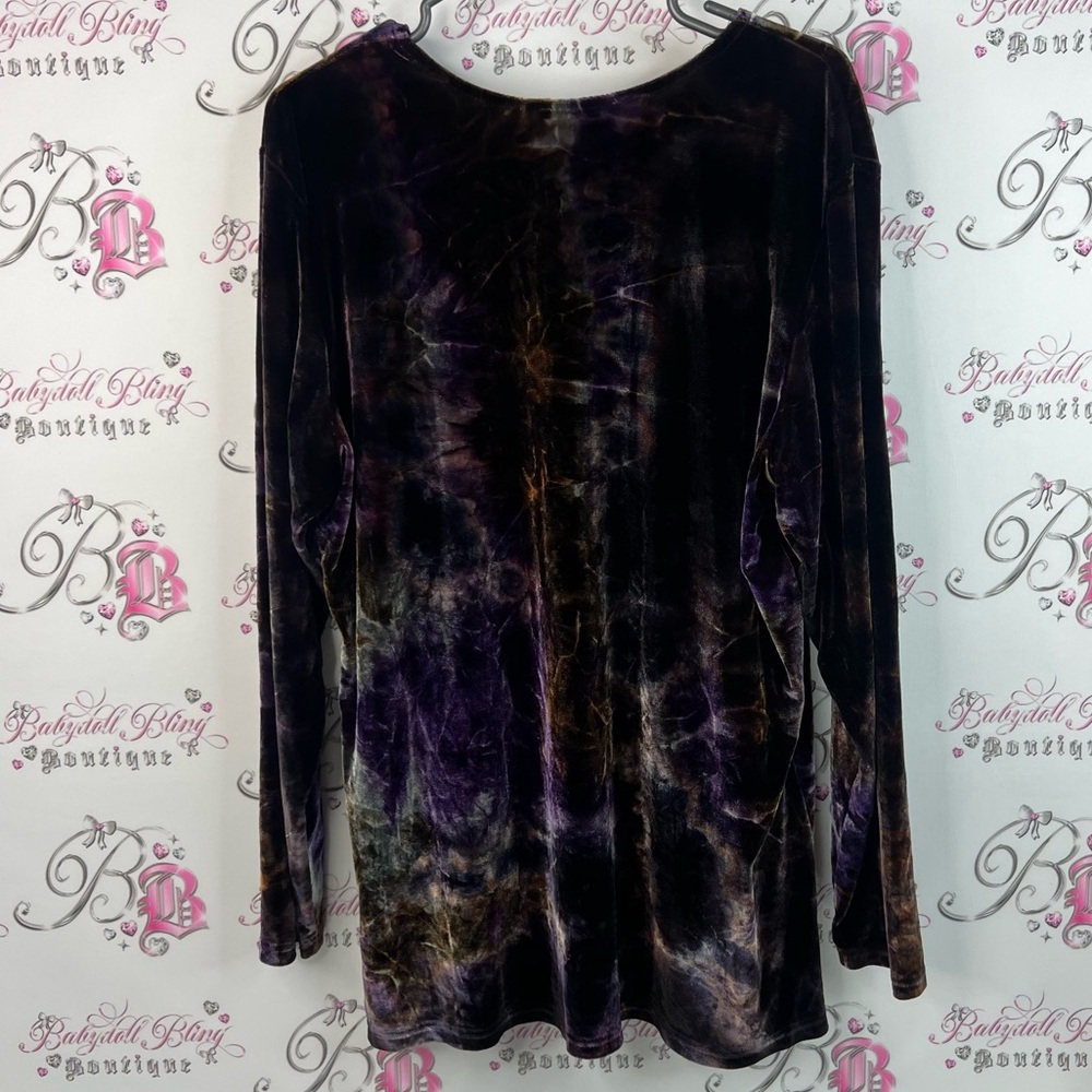 Chagall long sleeve tie dye soft Chic Velvet Long Sleeve Top in Purple and Brown - Picture 3 of 11